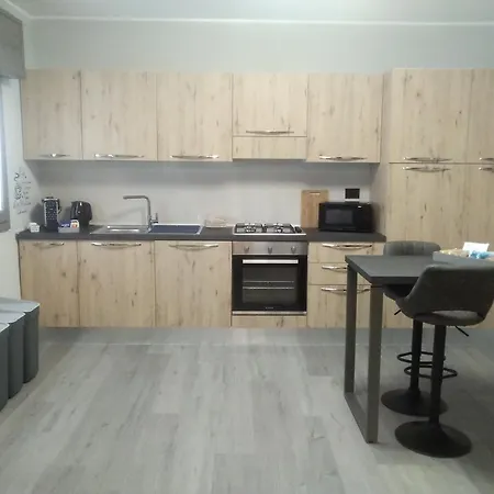 Edenghouse Διαμέρισμα Cordenons